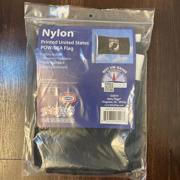 ⛓🇺🇸3’X5’ Grommet Nylon POW/MIA Flag - Picture 7 of 10